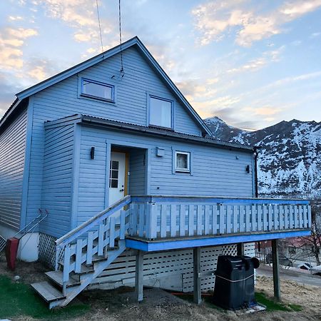 Hus Gryllefjord Villa Екстериор снимка