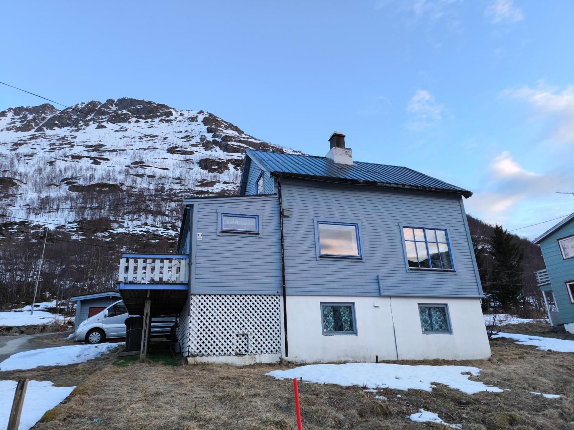 Hus Gryllefjord Villa Екстериор снимка