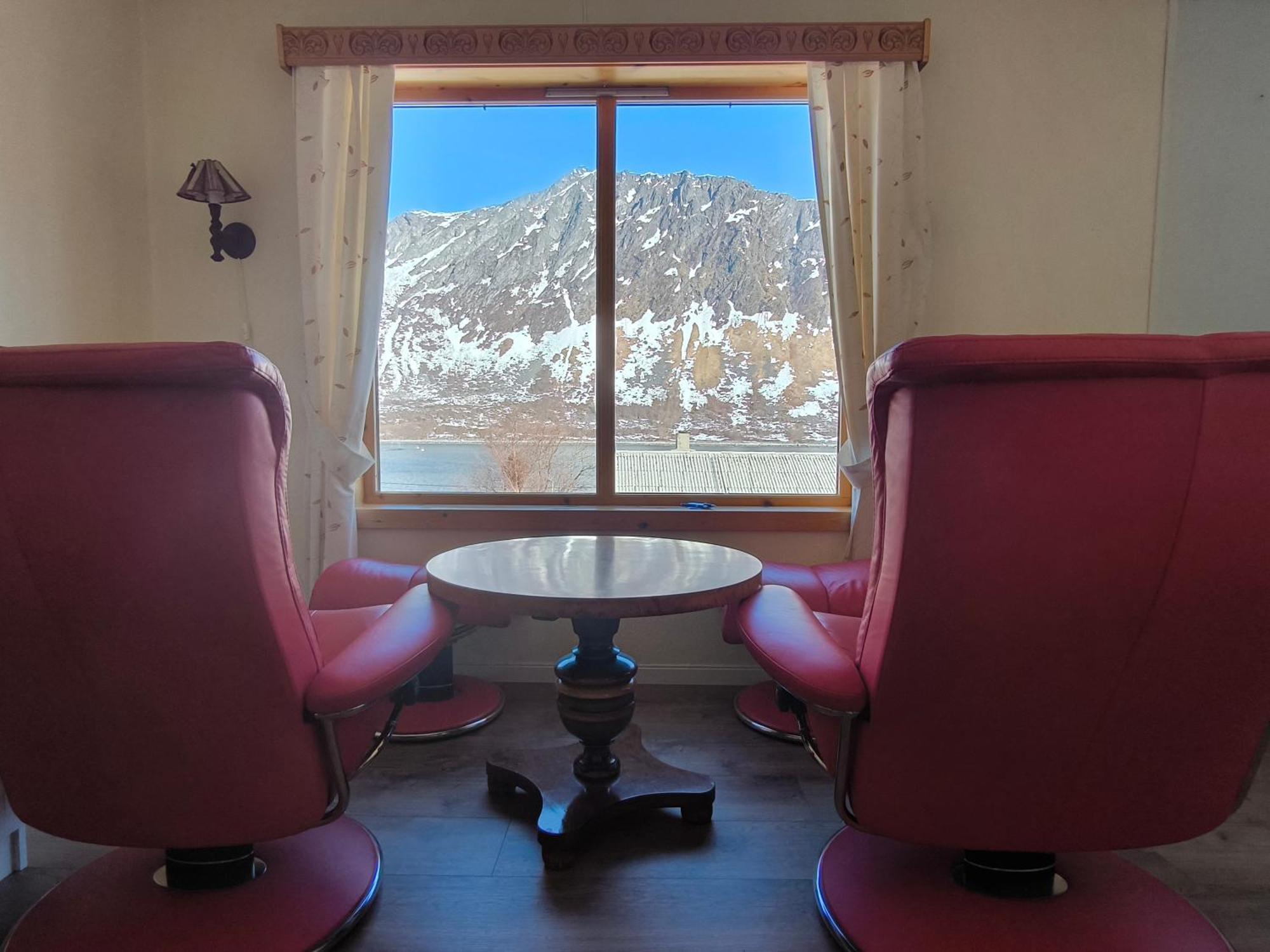 Hus Gryllefjord Villa Екстериор снимка